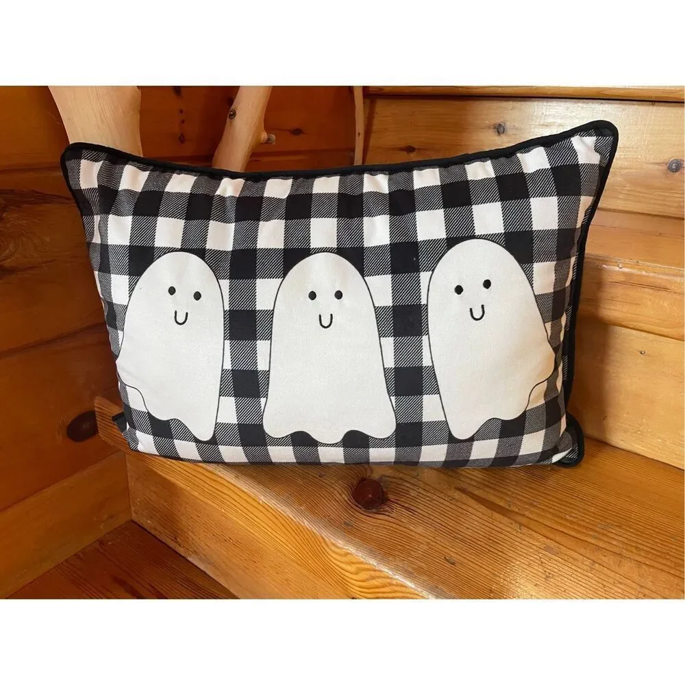 Halloween Themed Pillow - Ghosts